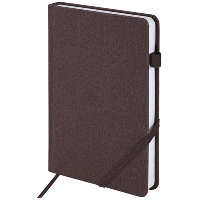 Ежедневник недатированный А5 138x213 мм BRAUBERG "Finest" под кожу, резинка, 136 л., коричневый, 111870 111870