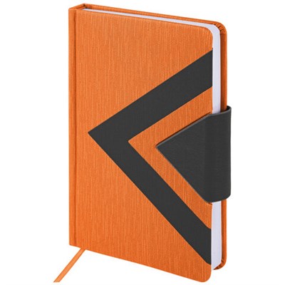 Ежедневник недатированный А5 138x213 мм BRAUBERG "Waves" под кожу, застежка 160 л., оранжевый/черный, 111878 111878