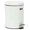 Ведро-контейнер-урна 5 л, с педалью, для мусора, БЕЛОЕ, ГЛЯНЦЕВОЕ, металлическое, со съемным внутренним ведром, LAIMA "Classic", 604947 604947